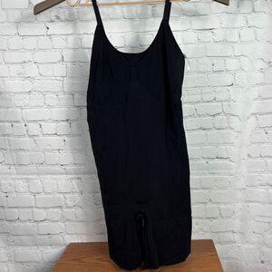Spanx Shapewear 2x adjustable spaghetti straps short style leotard